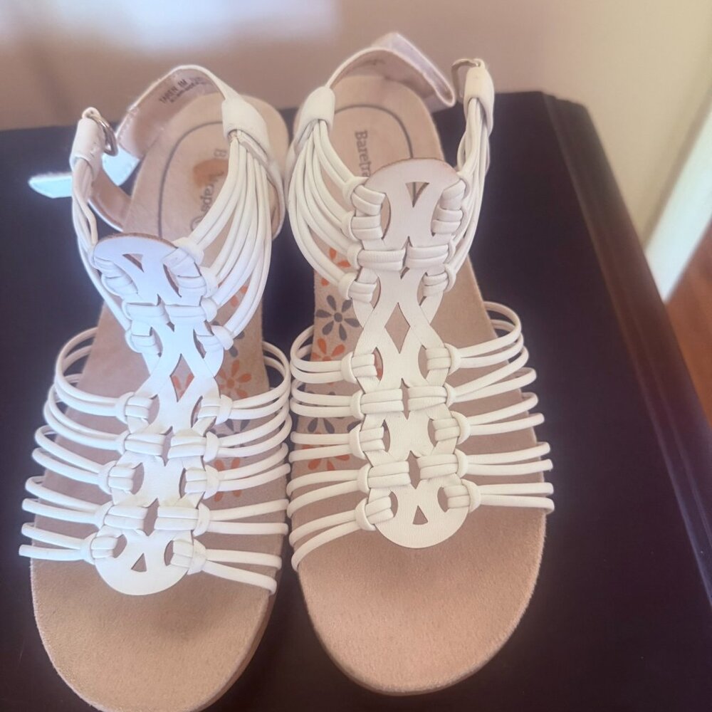 Ladies BareTraps Taren Wedge Sandals Sz 8M